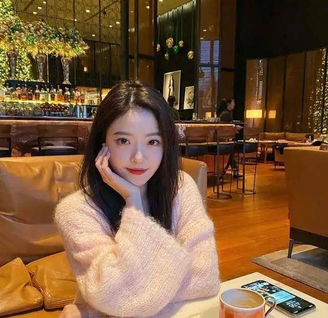 王文也新恋情曝光,华谊千金王文也自曝倒追男友