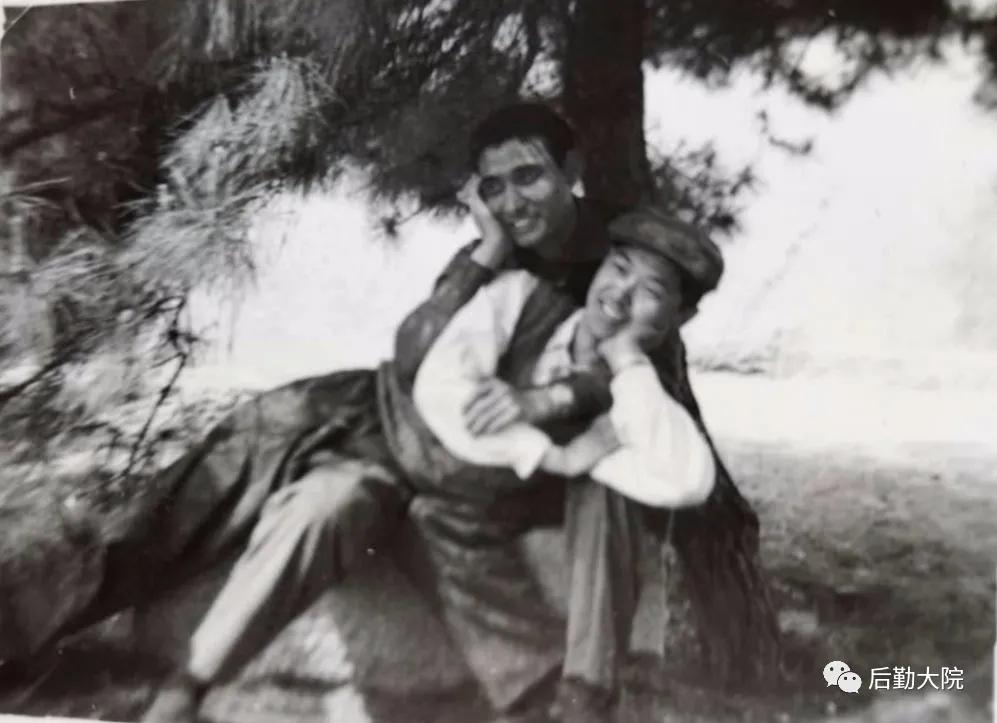 燕山脚下军校里的年轻人