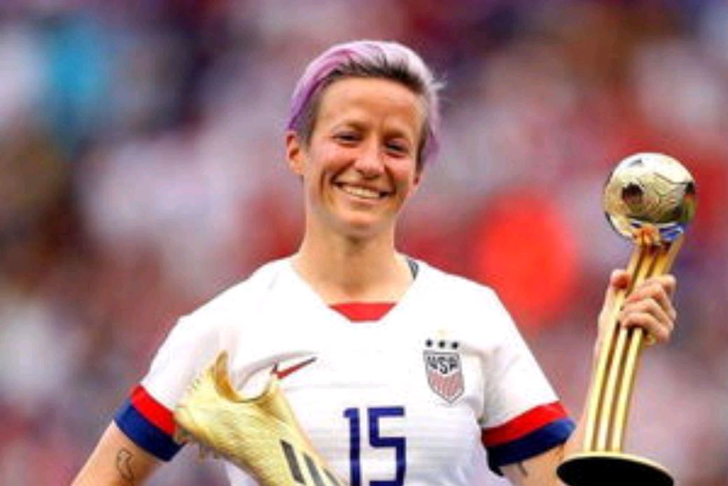 美女足队长再谈男女平等，郜林一句话秒替FIFA解围