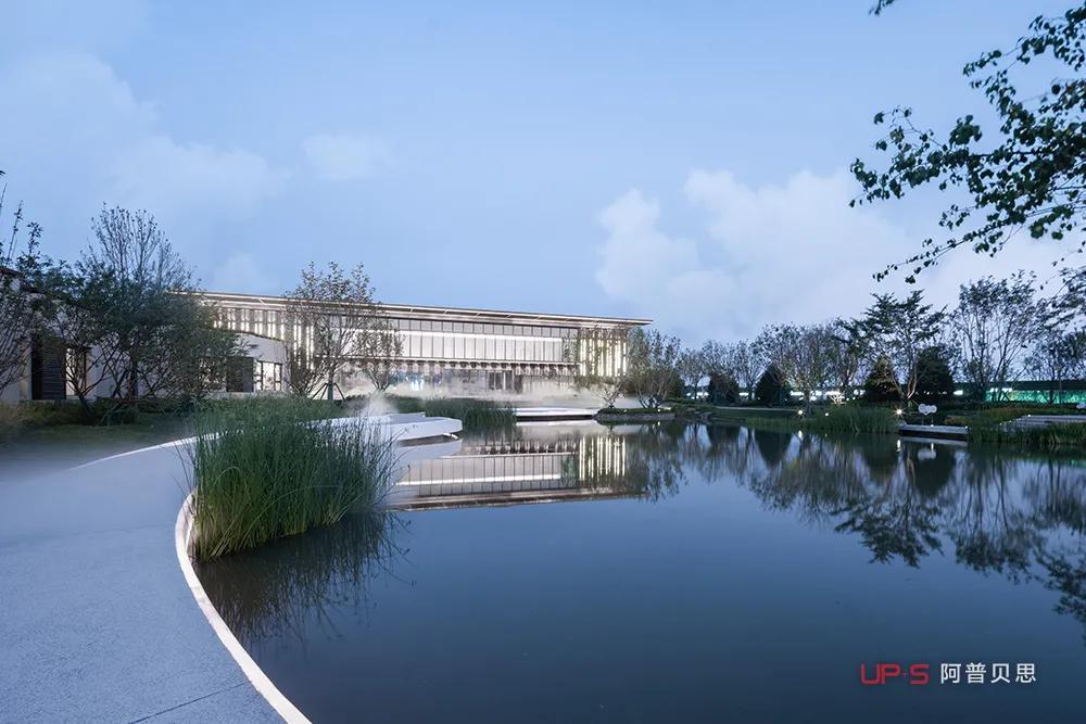 太原华侨城天鹅堡休闲区,太原华侨城天鹅堡公园