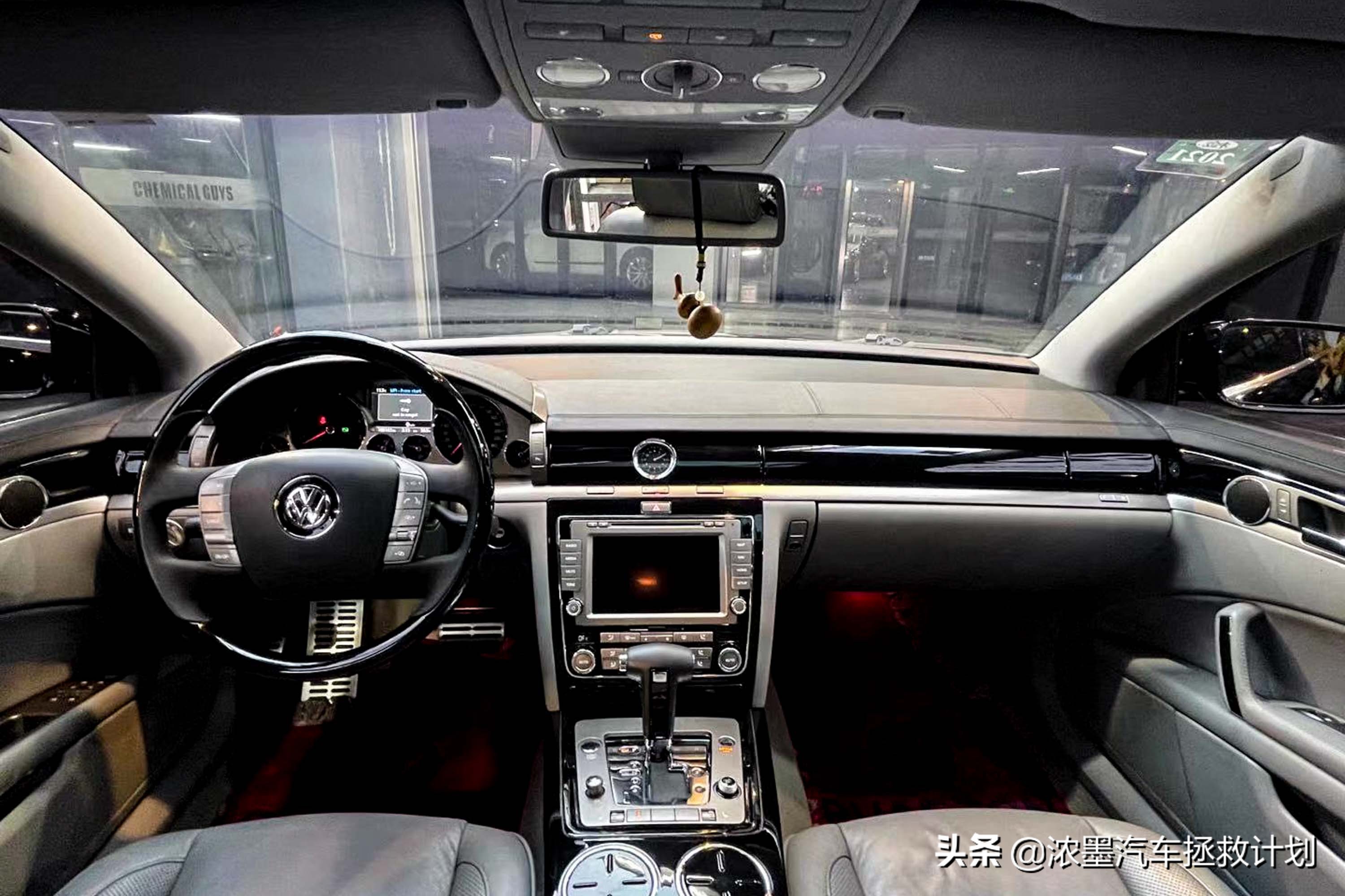 大众辉腾vr6,德系老款大众辉腾