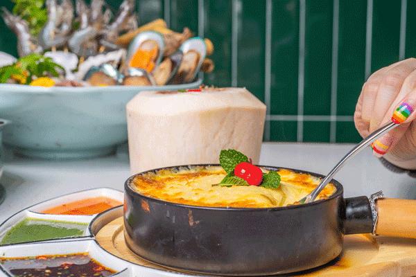 5.8折！魔都新开摩洛哥风「泰式海鲜火锅」，锅底、红膏蟹免费送