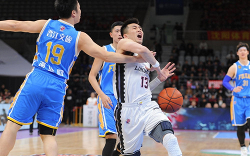 郭艾伦46分12板集锦,郭艾伦46分12篮板5集锦