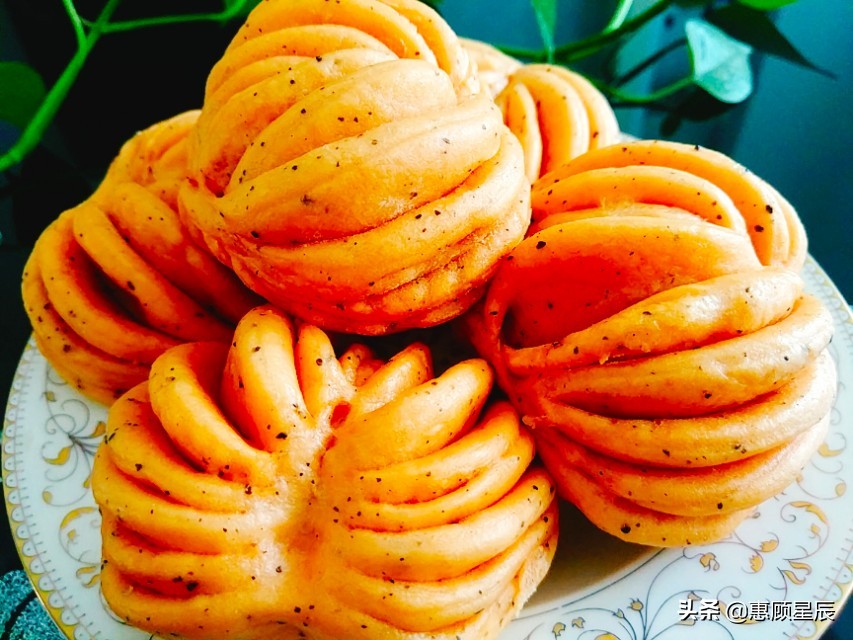 火龙果加鸡蛋加面粉做什么好吃,火龙果直接加面粉做好吃的