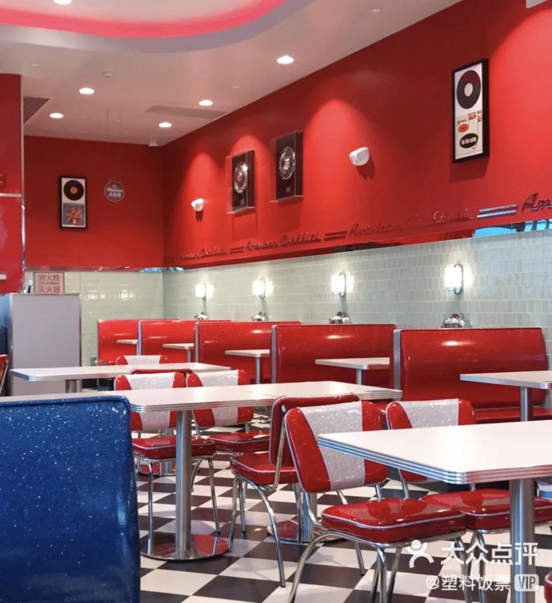 北京环球影城阿甘虾餐厅,北京环球影城三把扫帚餐厅