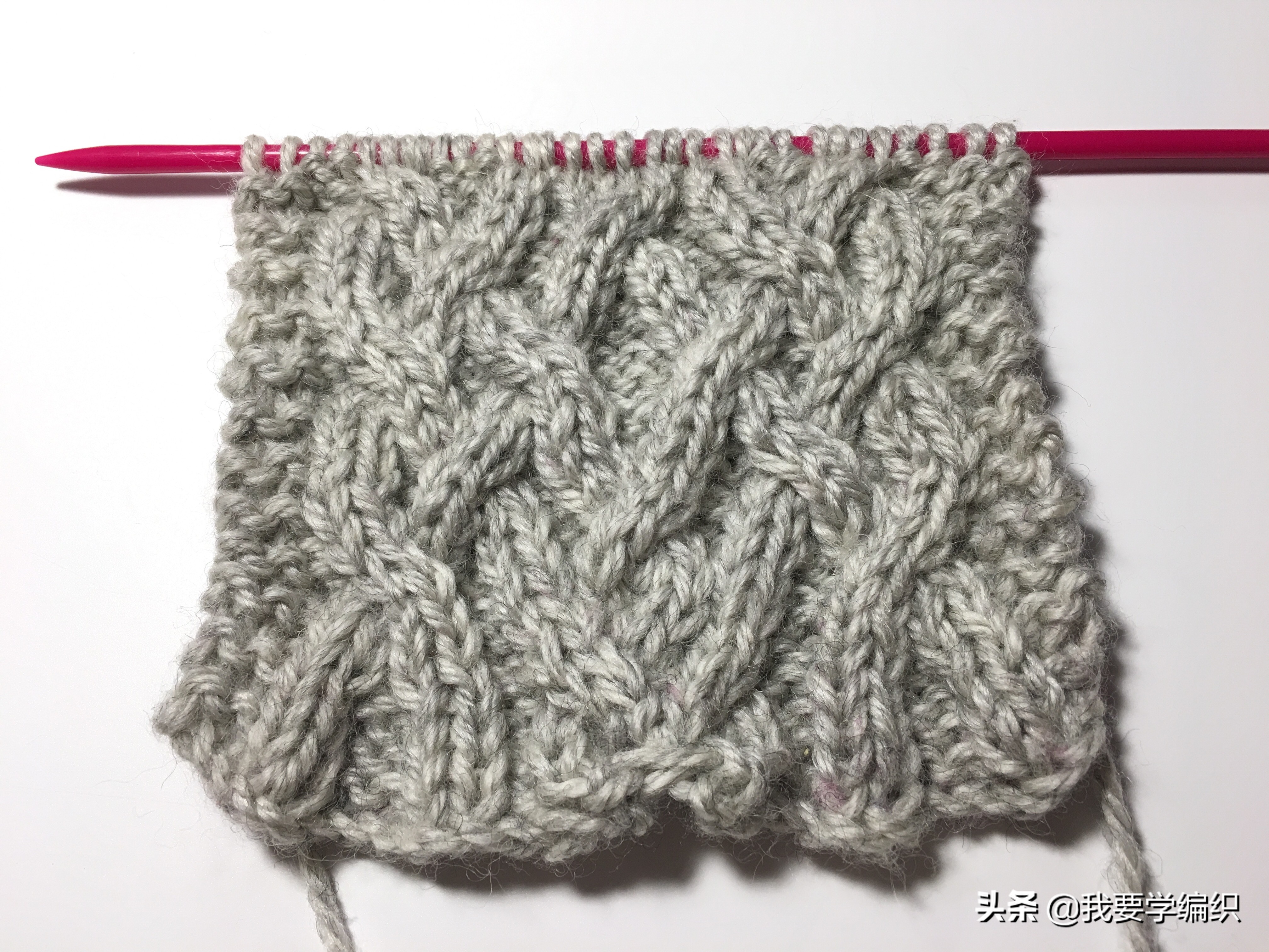 双扭麻花围巾教程,经典麻花围巾教程