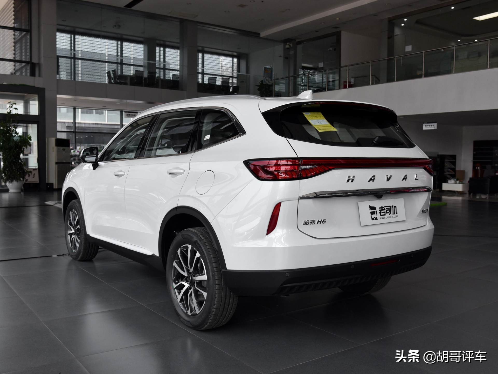 底盘优秀的suv20万,底盘升高的国产神车
