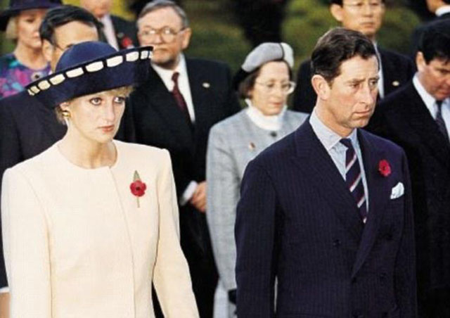 戴安娜和查尔斯被问是否幸福,戴安娜和查尔斯的幸福时刻