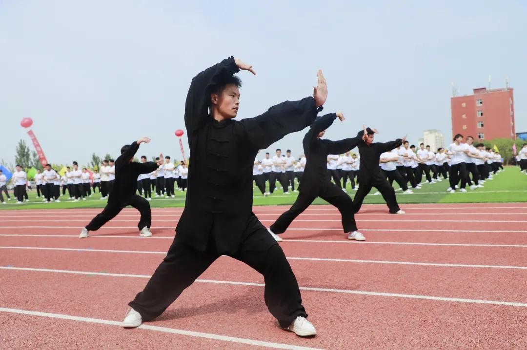 庆祝建党十周年校园艺术节手绘,建党100周年艺术节各个校园展演