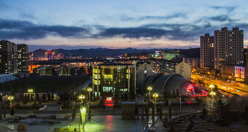 河北平泉撤县设市揭牌仪式,河北省县级市平泉市