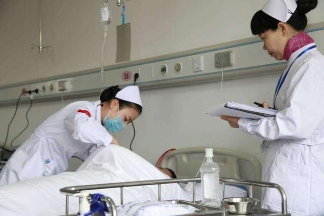 换错液体怎么处理,护士换错液体还要继续上班吗