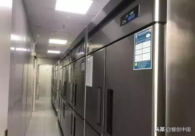 加盟餐饮亏损的原因,餐饮加盟商血本无归