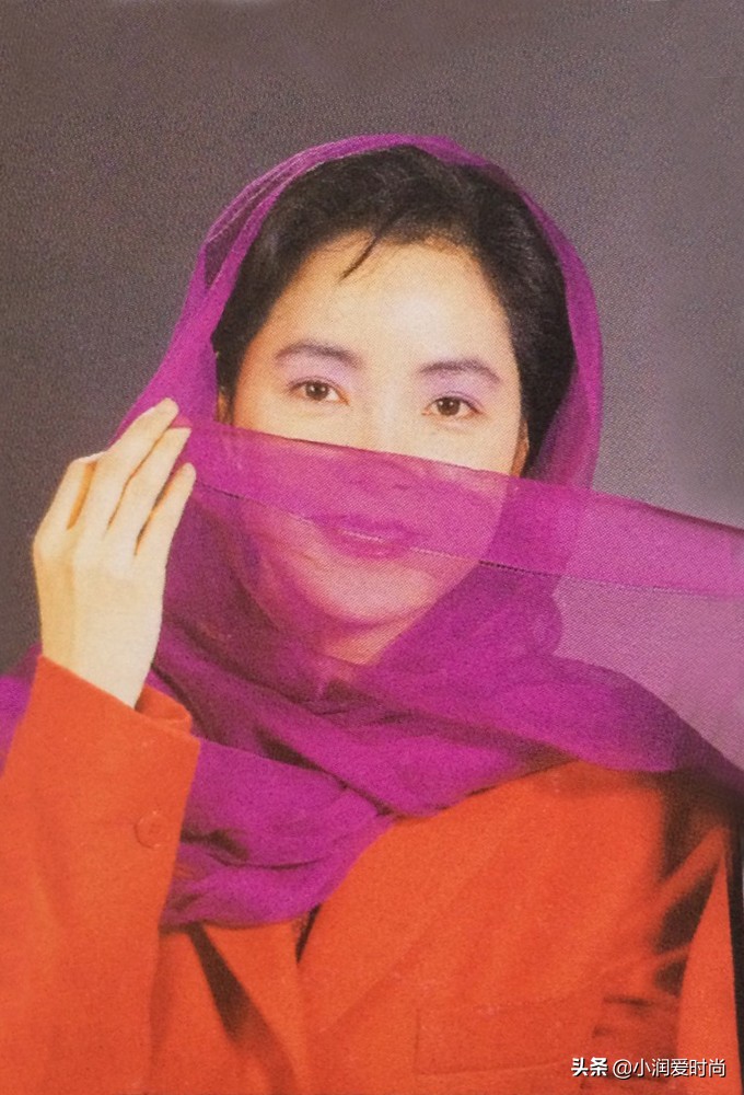 脸小不烫头发适合什么发型图片,脸盘大头发蓬松适合什么发型