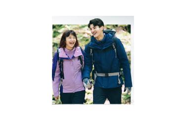 不怕下雨骑行的冲锋衣,鸿星尔克防水防风防寒冲锋衣