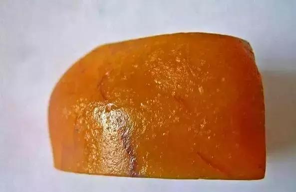 捡到这样的石头千万别扔桌子,遇到这样的石头赶紧捡