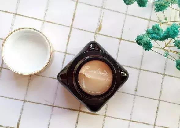 年度好物疯狂推荐,专业人士眼里的平价护肤好物