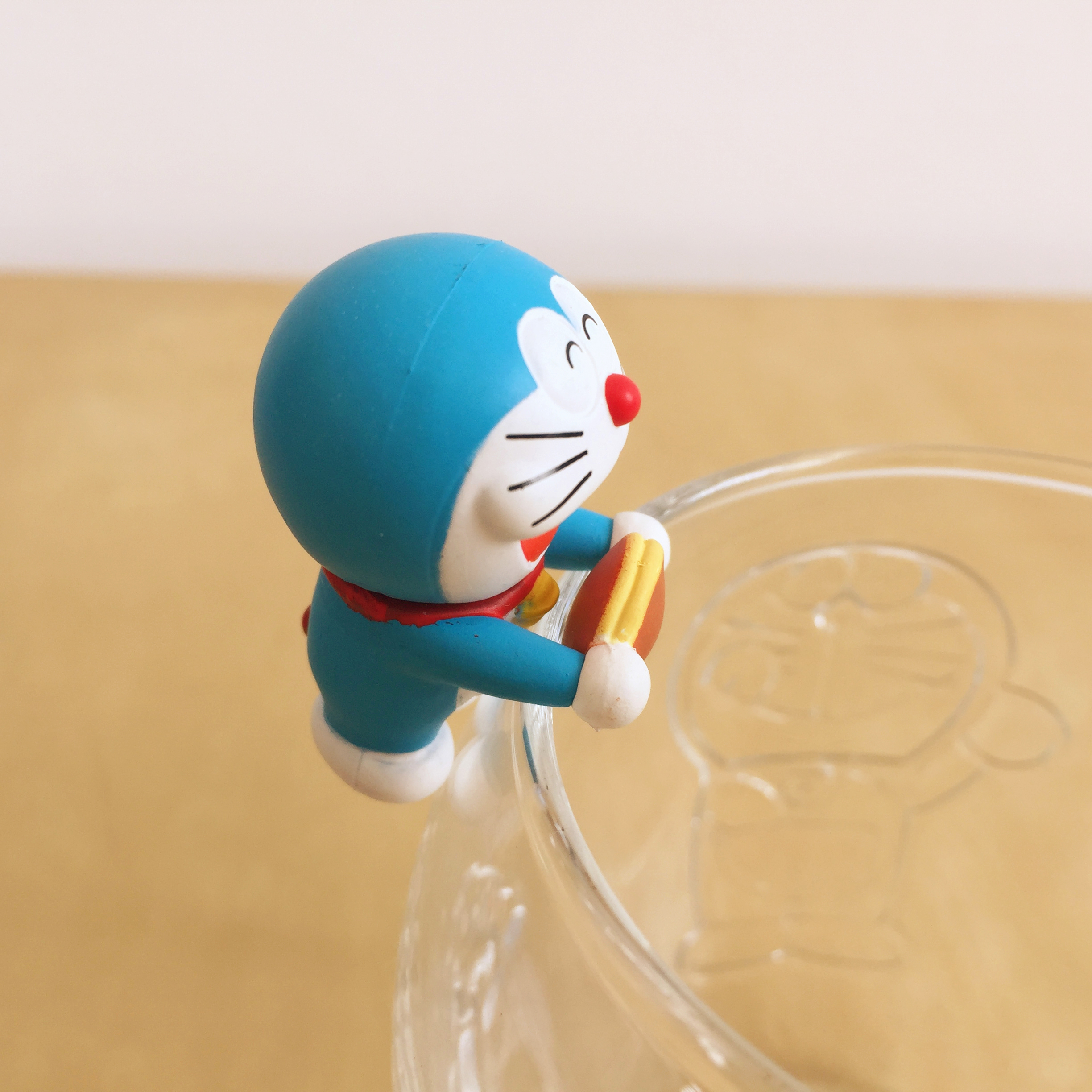 玩具测评丨PUTITTO奇谈俱乐部哆啦a梦杯沿玩偶(第一弹)