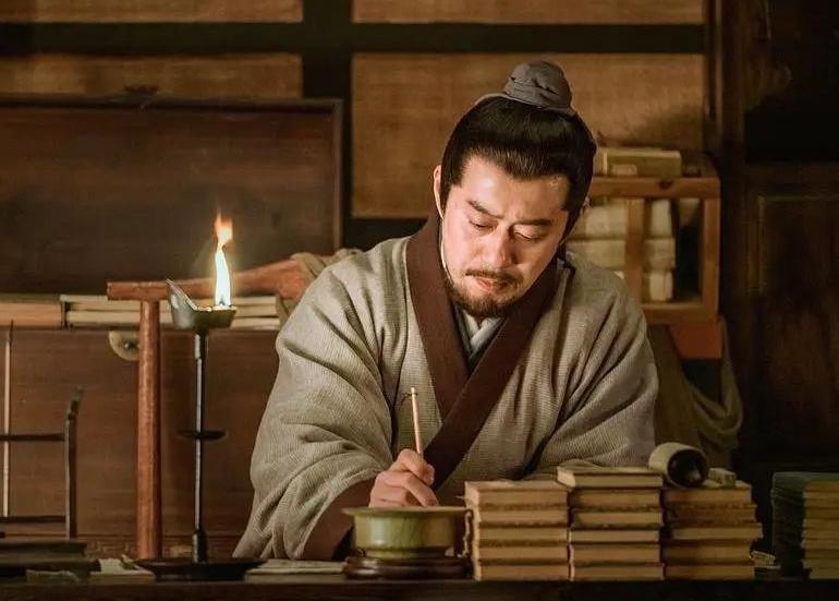 范仲淹做的贡献被认可,范仲淹的仕途生活