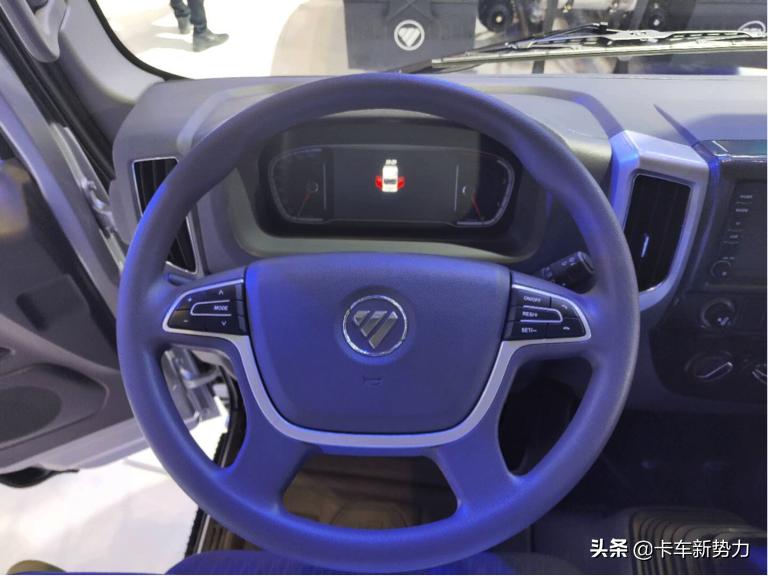 奥铃cts1排半最新款,最新款奥铃cts4.2米轻卡详细介绍