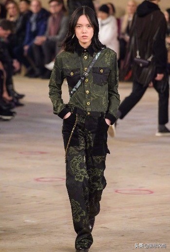 蔻驰米兰时装周,2017纽约时装周蔻驰