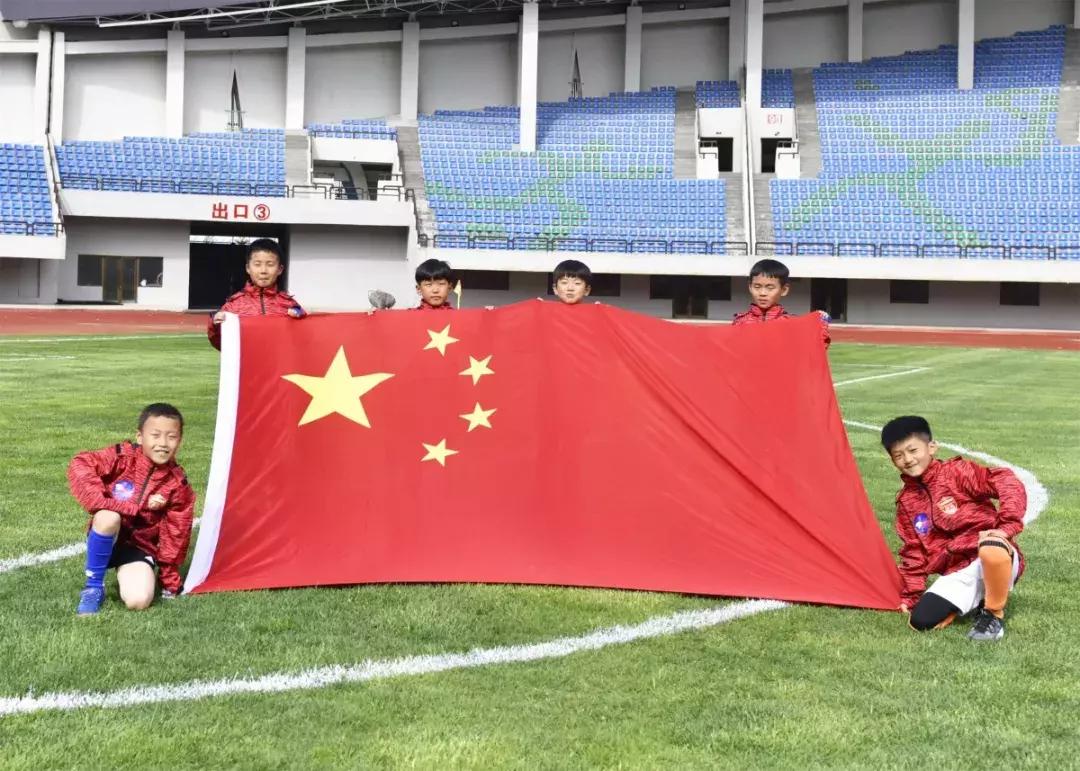 ​中国珲春市-朝鲜罗先市缔结友好城市关系二十周年青少年足球赛开赛