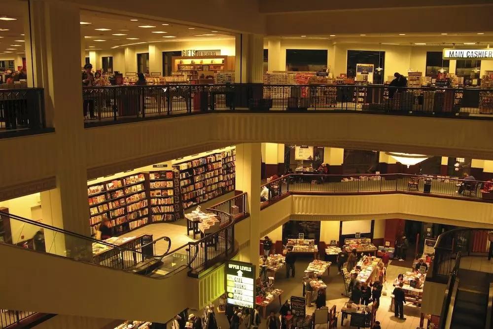 带孩子逛书店看到一套读物,带孩子看看书里的世界