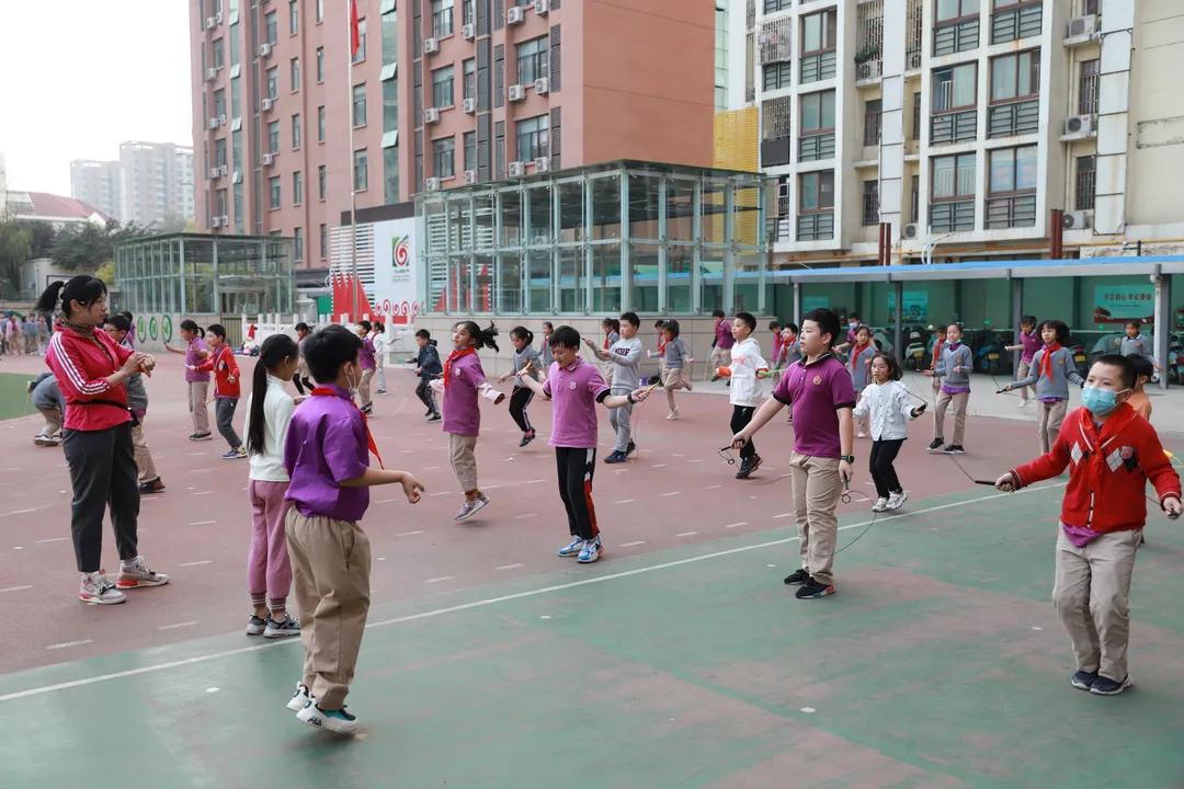 郑州金水区文化绿城小学详情介绍,新建路小学夯实五项管理