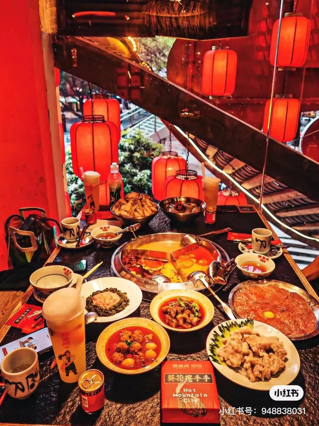 容易偶遇明星的四大美食店 (天津最容易偶遇明星的店)