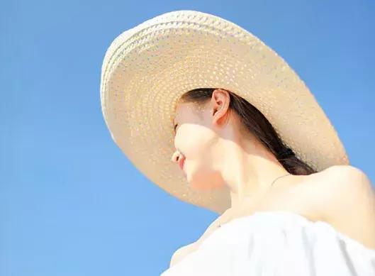 油脂型毛孔粗大怎么护理,毛孔粗大油光满面日常该如何清洁