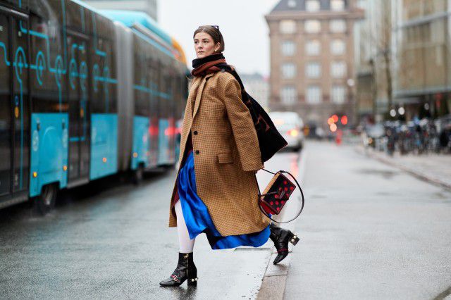 咖啡色和什么颜色搭配好看,咖啡色搭配什么样的颜色好看