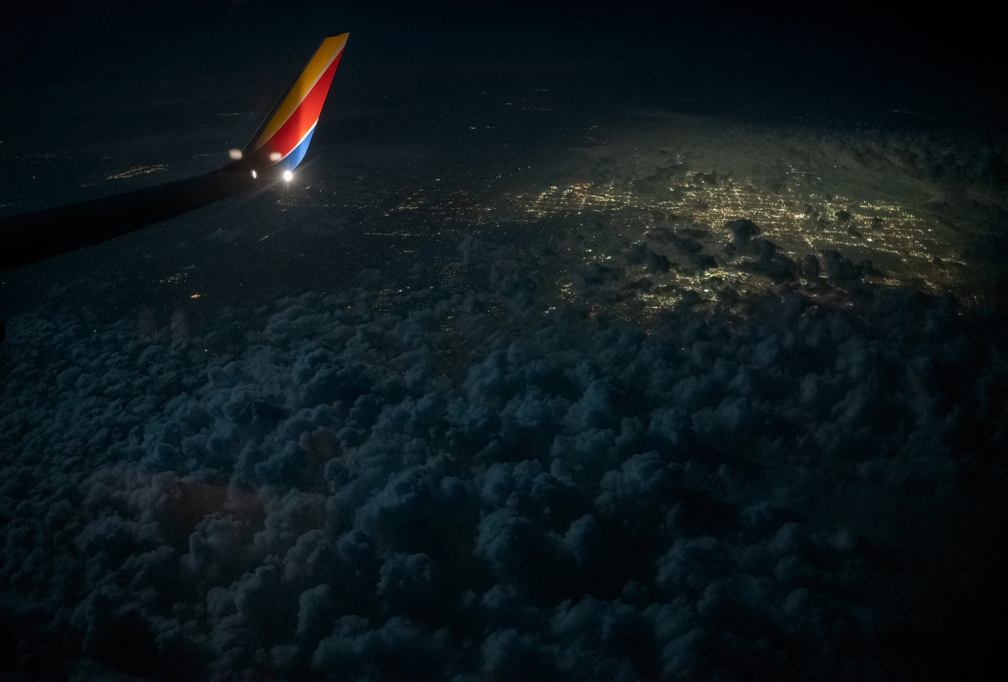 适马最具性价比的变焦镜头,适马大光圈镜头能提升画质吗