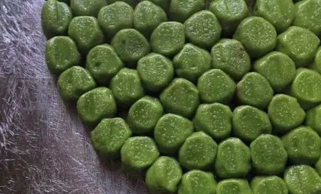 哪里的青团最正宗,青团哪个牌子最好吃