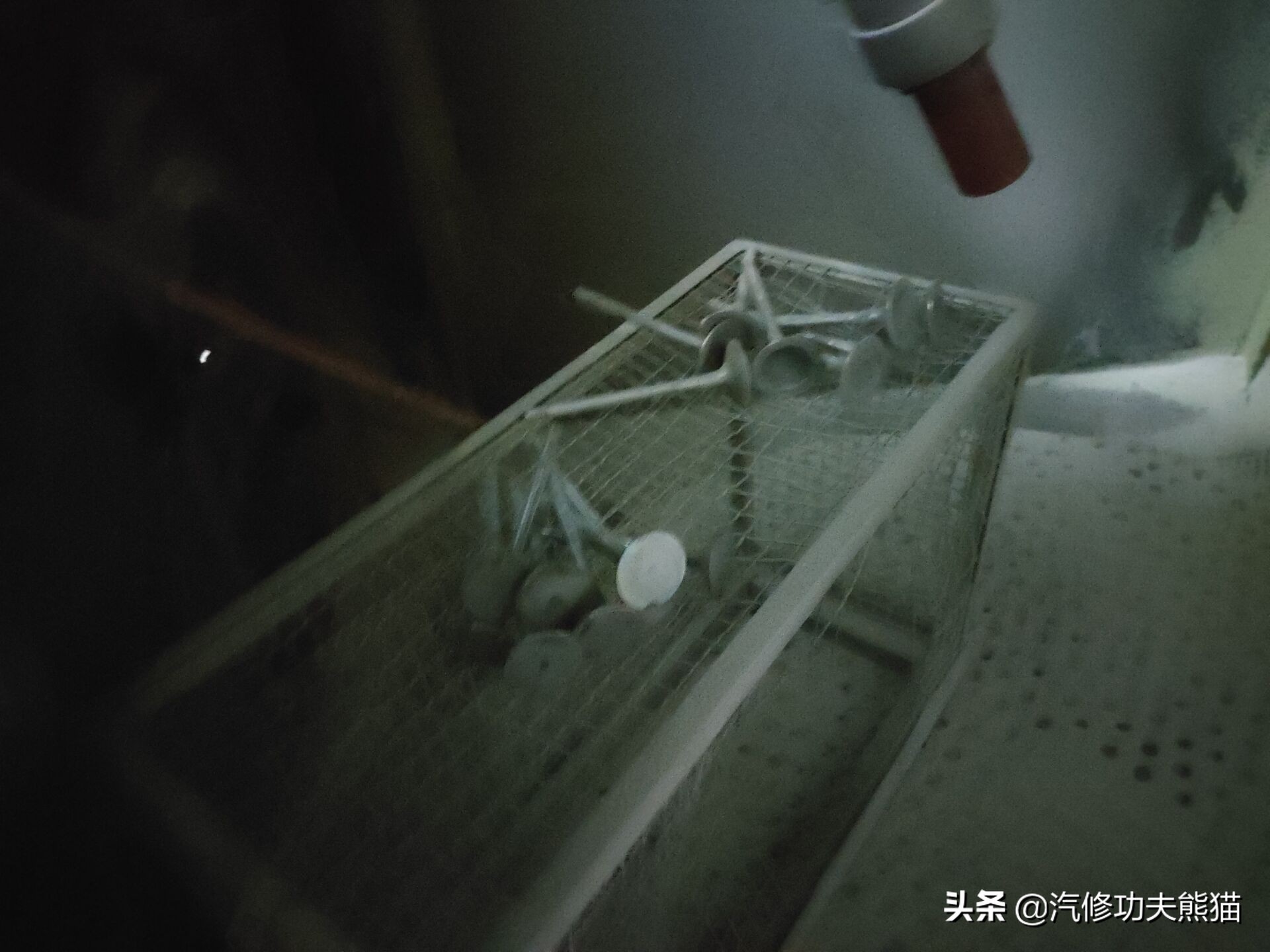 斯柯达昊锐烧机油维修视频,大众斯柯达昊锐1.8t烧机油