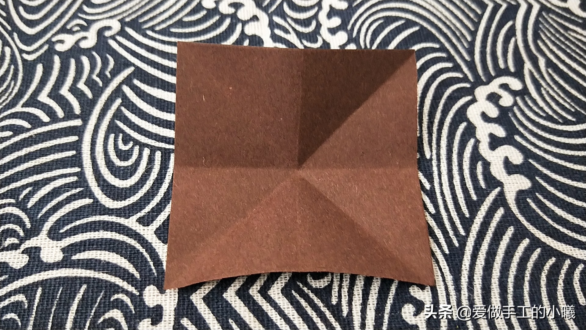 向日葵手工折纸手抄报立体,可以套在手上的向日葵折纸