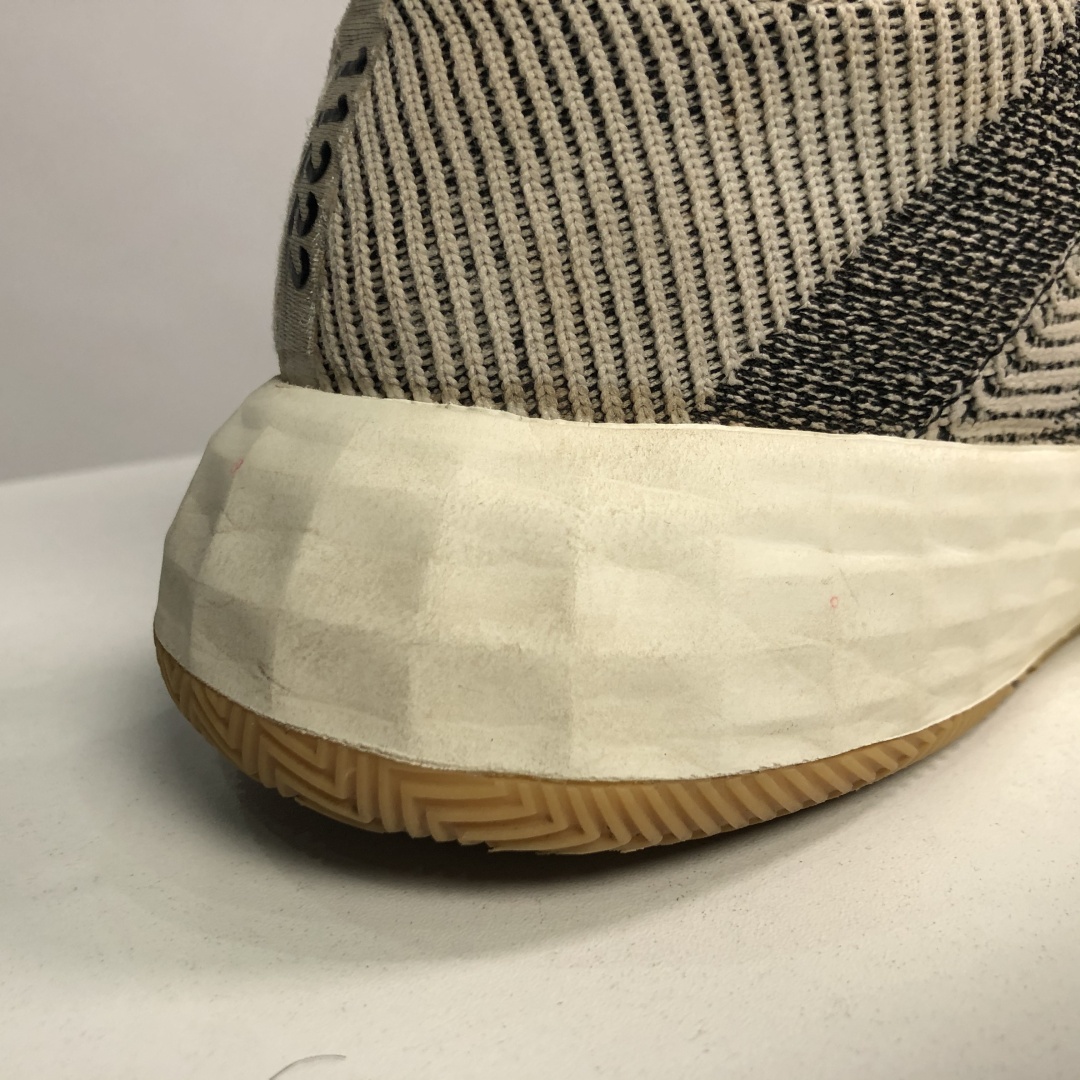 球鞋减震阻尼回弹,球鞋软弹测试