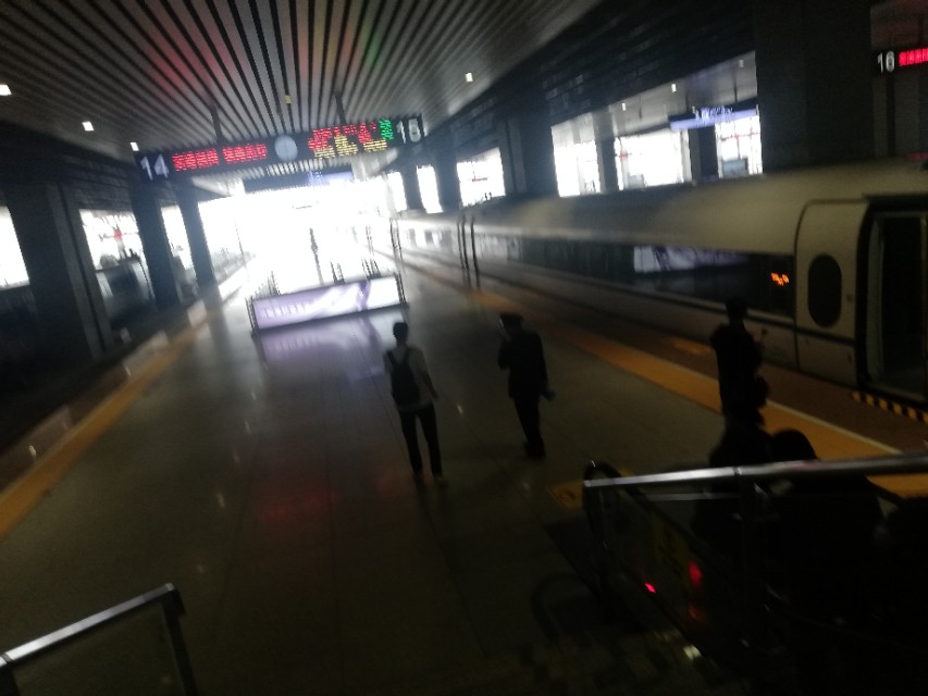 失信人能坐t字头车吗,失信人员是否可以乘坐d字头卧铺