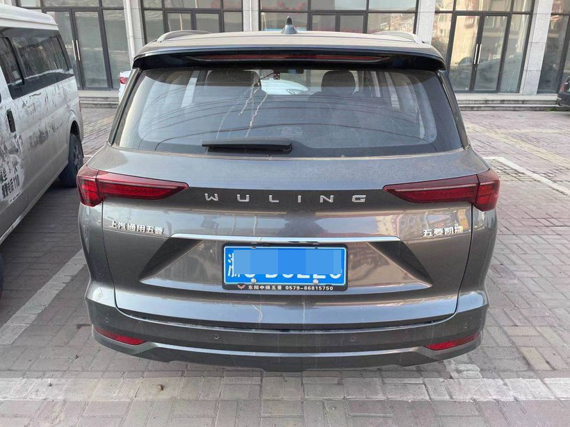 五菱凯捷真实用车感受,花十几万买台五菱凯捷到底值不值