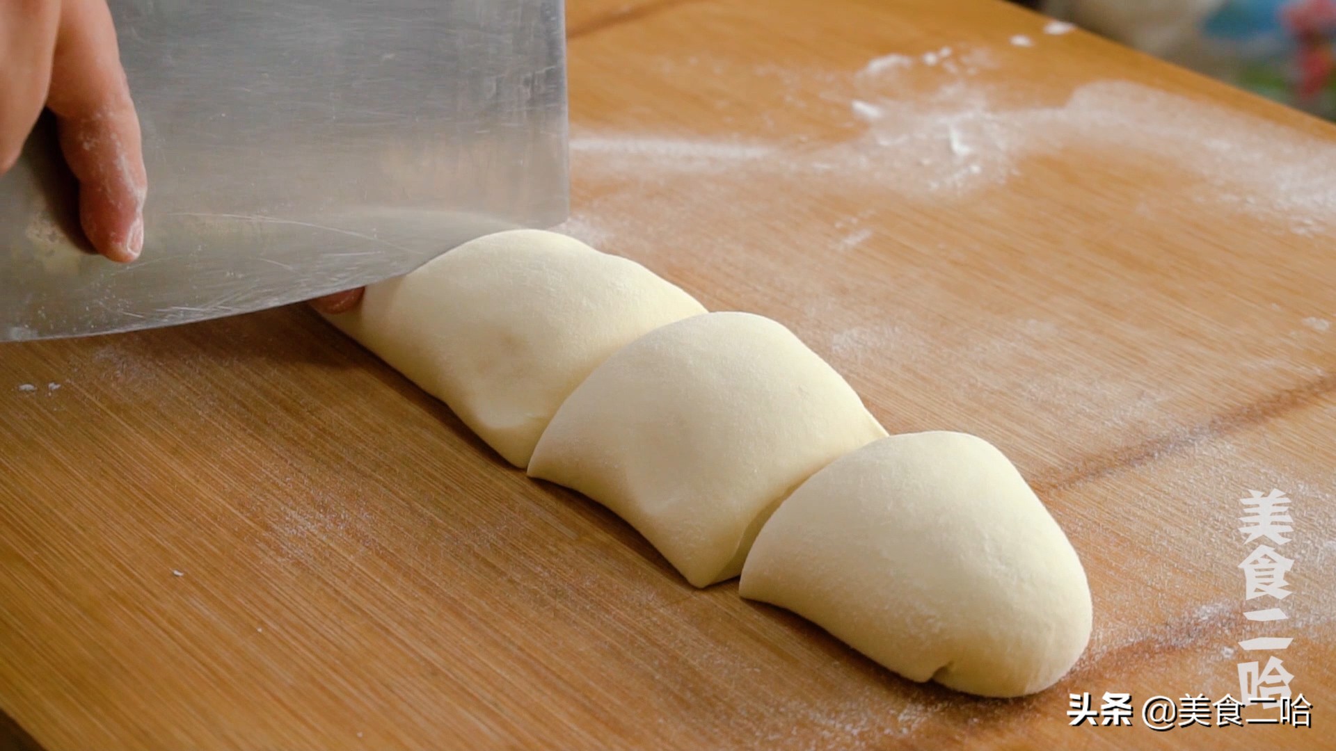 薄电饼铛烙饼的做法,电饼铛烙薄薄的饼做法