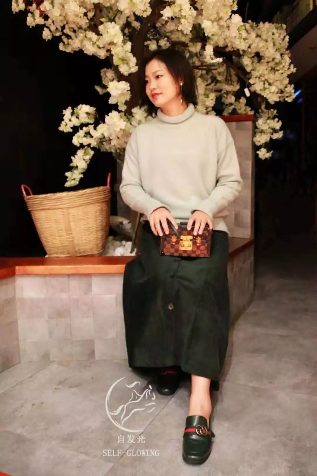 素人改造大圆脸短发,素人大改造方脸粗腿矮个子