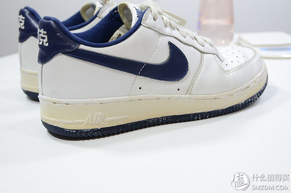 球鞋内侧氧化发黄怎么处理,怎么处理球鞋变黄的问题