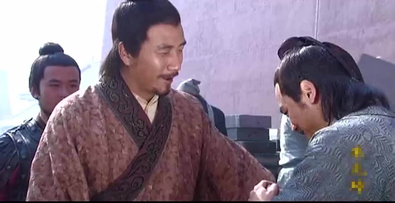 被领导冷落排挤边缘化如何要赔偿,被领导冷落排挤边缘化奖金发得少