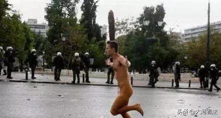 不堪入目！吸毒后的男女如此造孽！*毒冰**竟如此恐怖