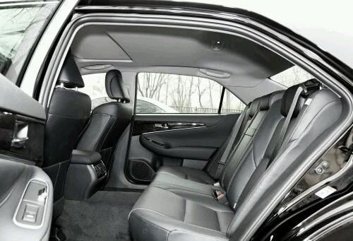 试驾丰田皇冠2.0先锋版,皇冠2017款先锋版二手