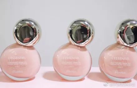 鍏拌敾鍜寉sl浠ュ強杩ゥ,鍏拌敾ysl鑳¤悵鍗滆壊