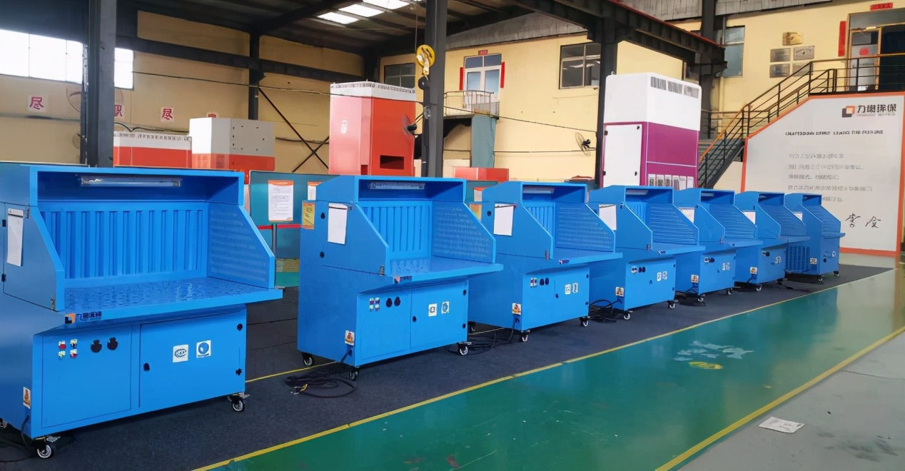 水磨打磨工人招聘,打磨工家具厂招工