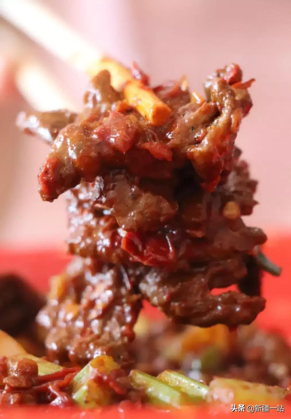 乌鲁木齐美食网红牛腩米粉,乌鲁木齐米粉推荐排行榜