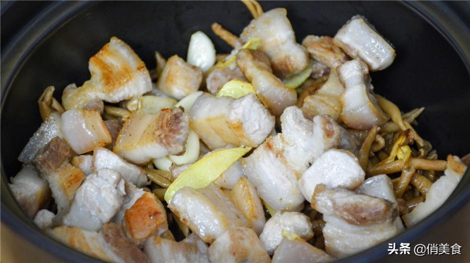 吃了很多很腻的红烧肉怎么办,吃了红烧肉之后怎么解腻