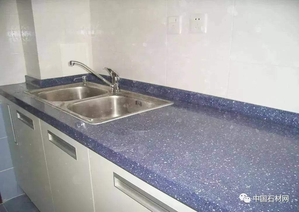 厨房多色台面,最流行的厨房大理石台面