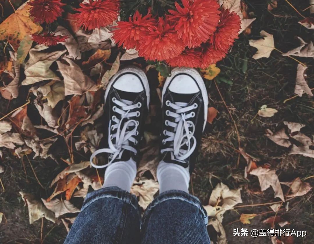 这5款经典帆布鞋还能再流行100年,2020最火十款帆布鞋