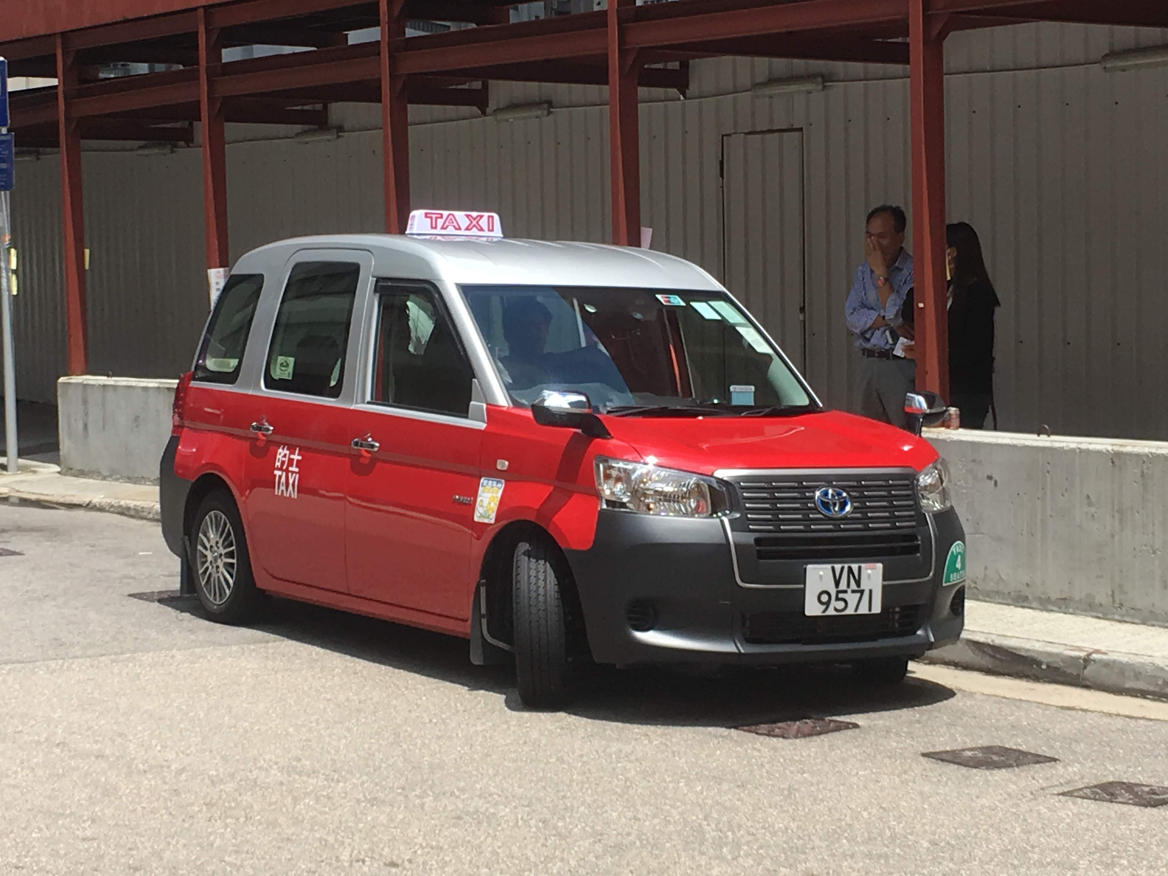 为什么香港的士车那么旧,香港20系丰田皇冠